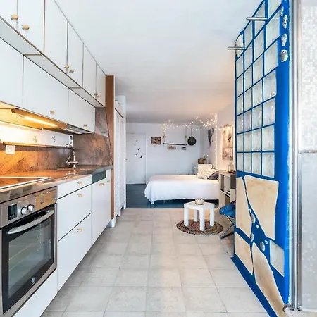 Boho Studio With Seaviews Apartamento